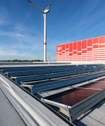 Solar panels on the roof of Pauligs new factory
